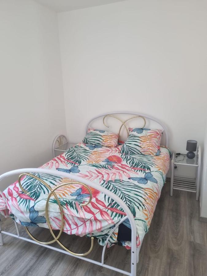 Appartement séjour , cure Cransac au 1er étage 2 nuits minimum Exterior foto